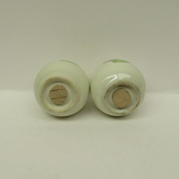 Hall China CROCUS 2 1/4 Inch Teardrop Salt and Pepper Shakers Made In U.S.A. - Picture 4 of 4